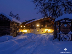 Bauernhof Häuslhof im Winter